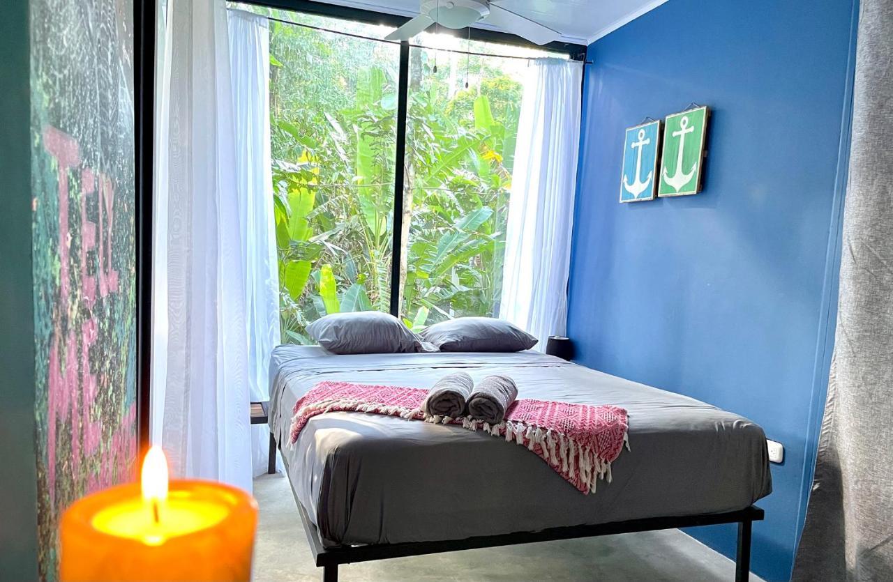 Villa Joeyshe- New Luxury Villa With Pool & Ac Puerto Viejo de Talamanca Kültér fotó